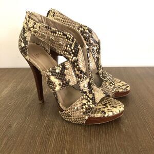 Stuart Weitzman Snakeskin Leather Heels Womens 7 Airforce Roccia Stud Stiletto